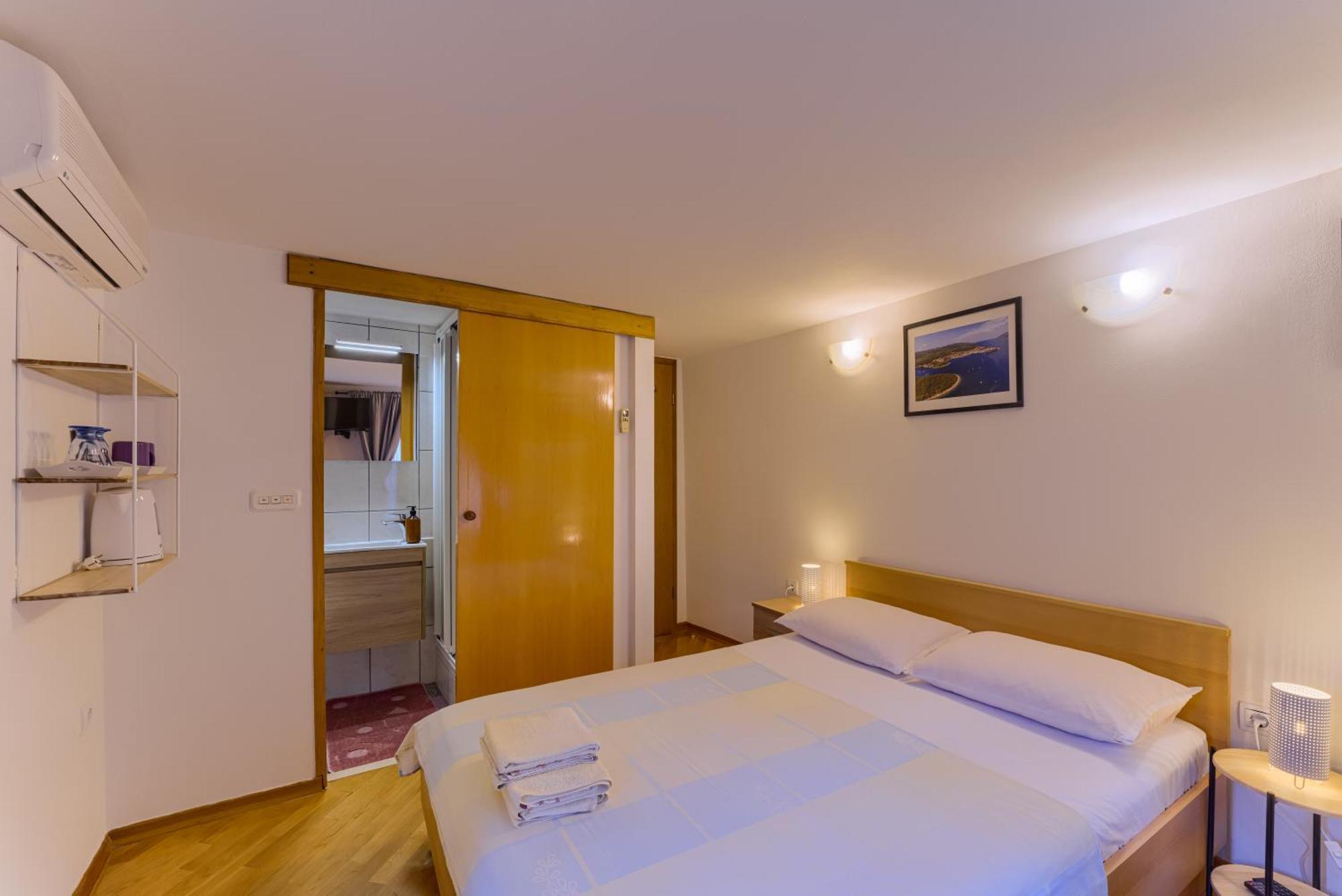 קורצולה Guest House City Center חדר תמונה
