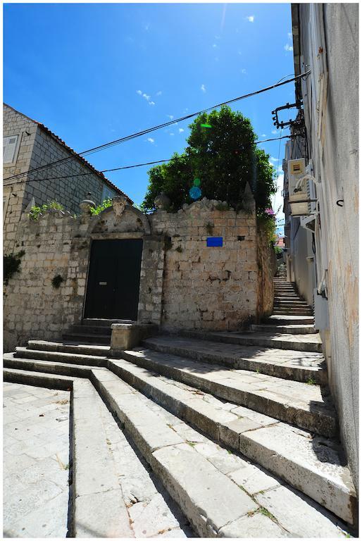 קורצולה Guest House City Center מראה חיצוני תמונה